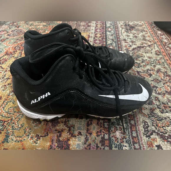 FINAL PRICe Nike Sports Cleats - Picture 3 of 5